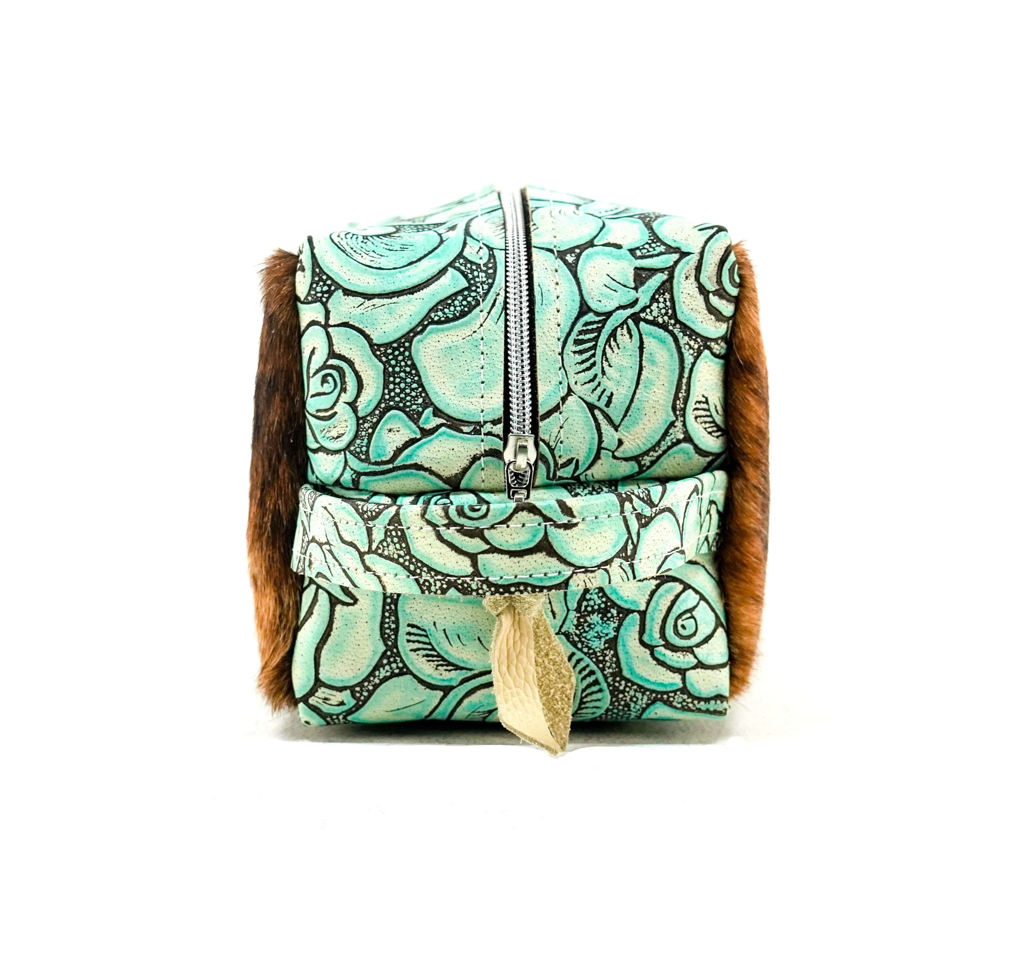 010 Dutton - Brindle w/ Geode Roses