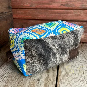 033 Dutton - Brindle w/ Neon Trip Aztec