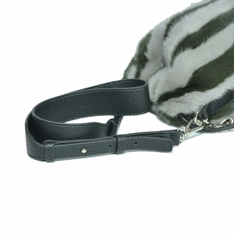 2022 New Fur Bag Women's Real Mink Fur Handbags Lady Fashion Shoulder Bags Striped 7982