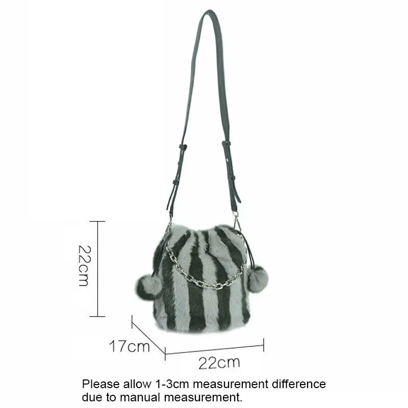 2022 New Fur Bag Women's Real Mink Fur Handbags Lady Fashion Shoulder Bags Striped 7982