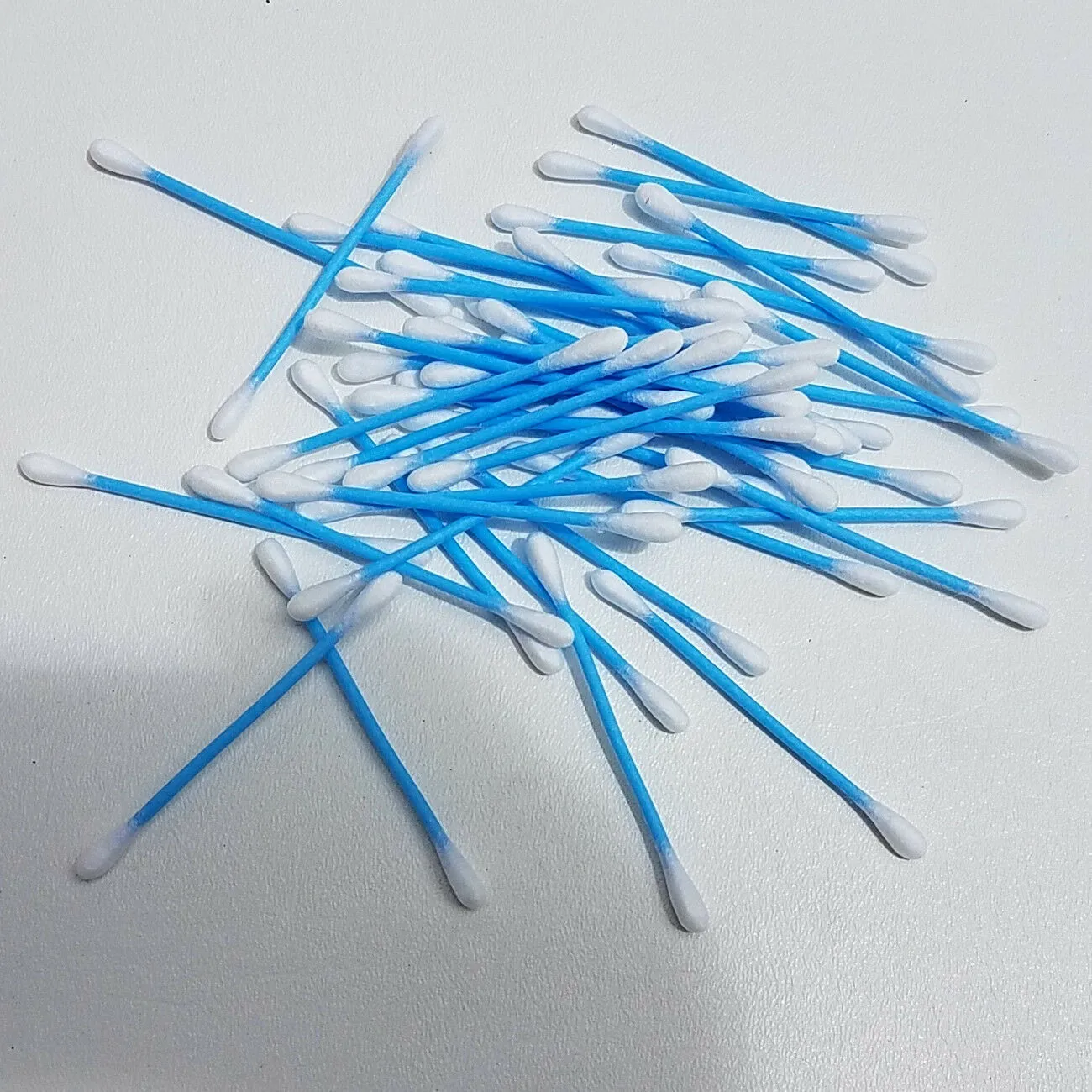 Cotton Swabs Double Q Tip 3” Plastic Pink Blue Yellow White 500 each Total 2000
