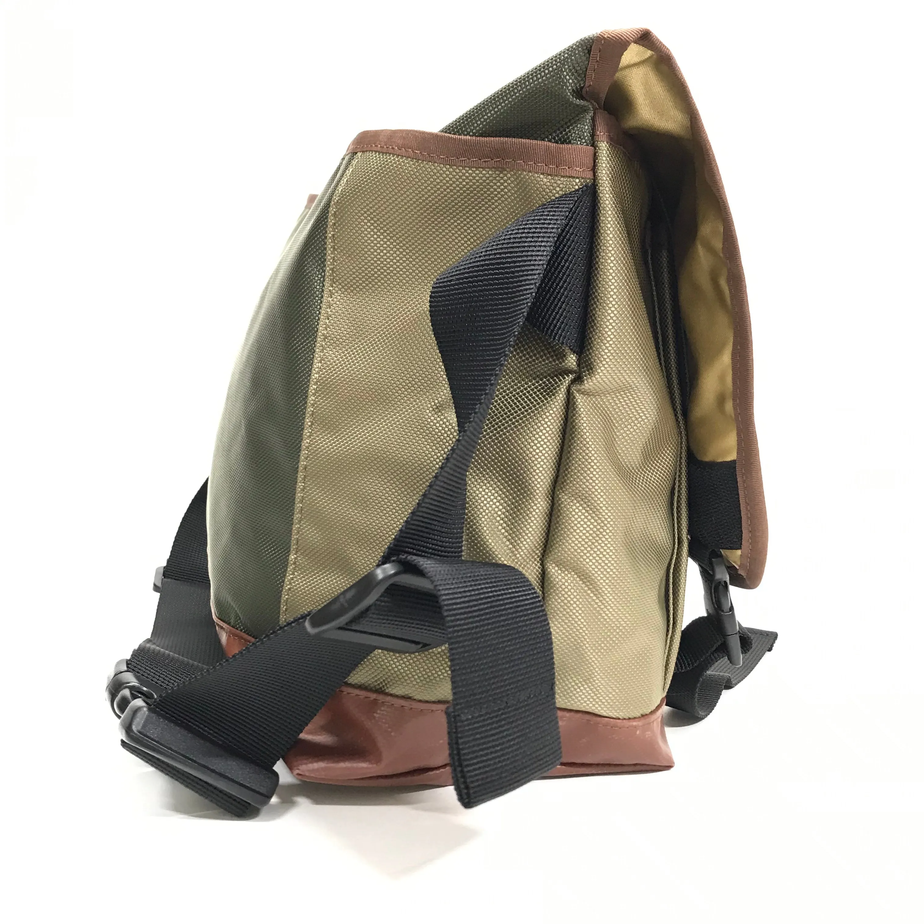 DS! A Bathing Ape Bape ASNKA Messenger Bag