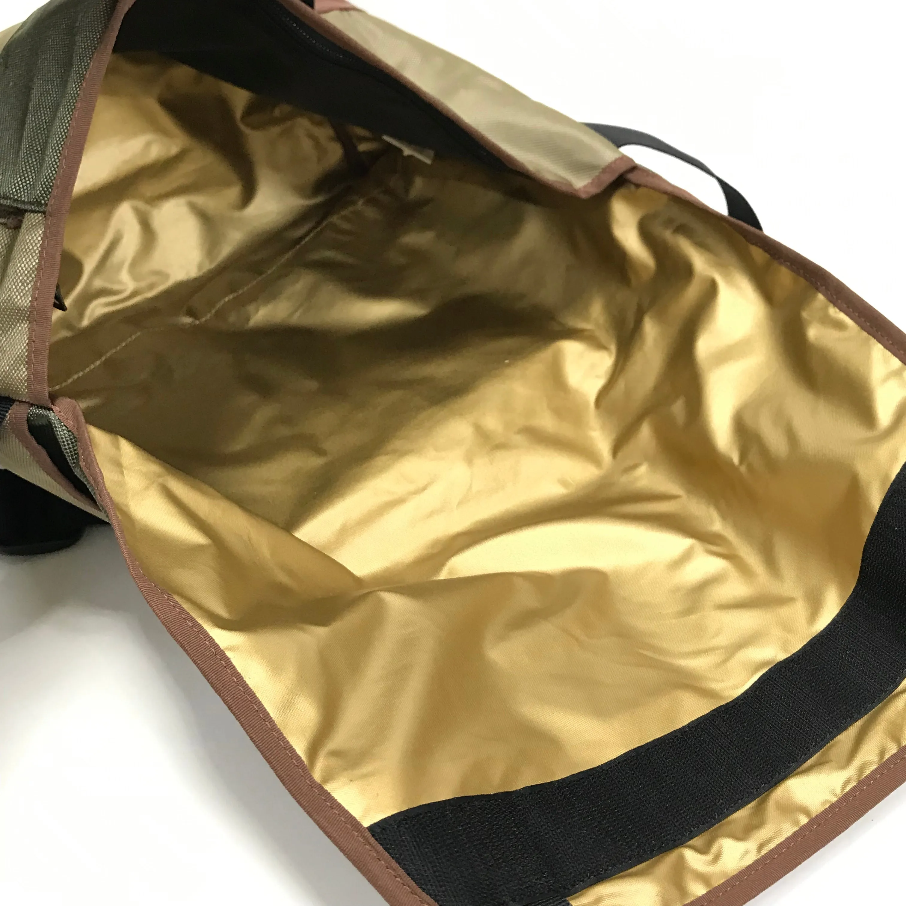 DS! A Bathing Ape Bape ASNKA Messenger Bag