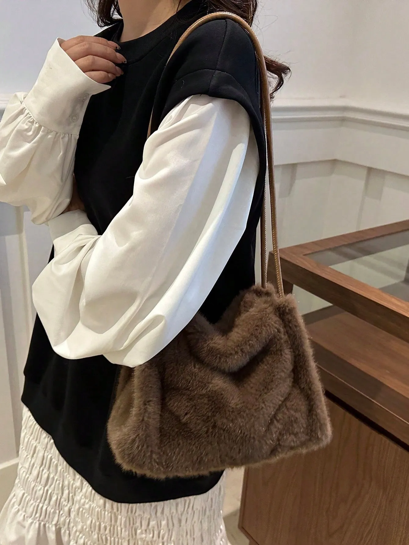 Faux Fur Shoulder Bag with Nylon Lining- FD ⚡