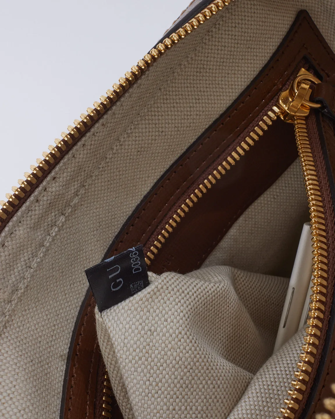 Gucci Brown GG Supreme Canvas Interlocking G Messenger Bag