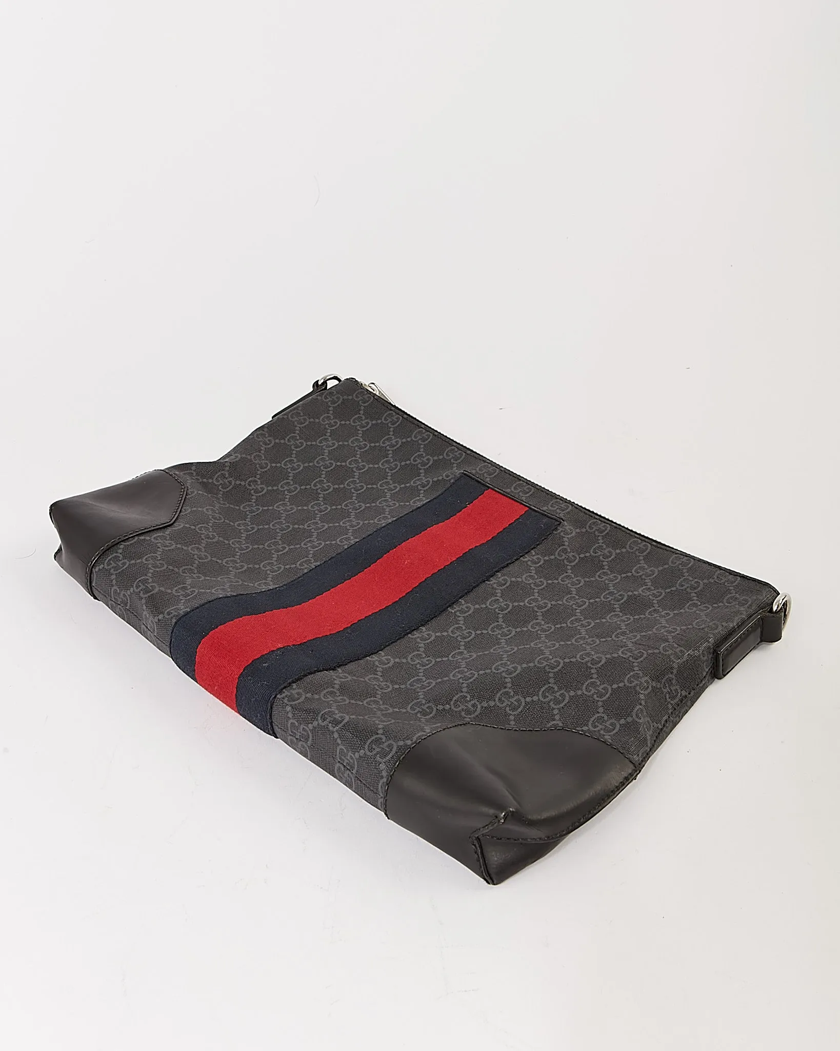 Gucci GG Supreme Canvas Navy/Red Web Messenger Bag