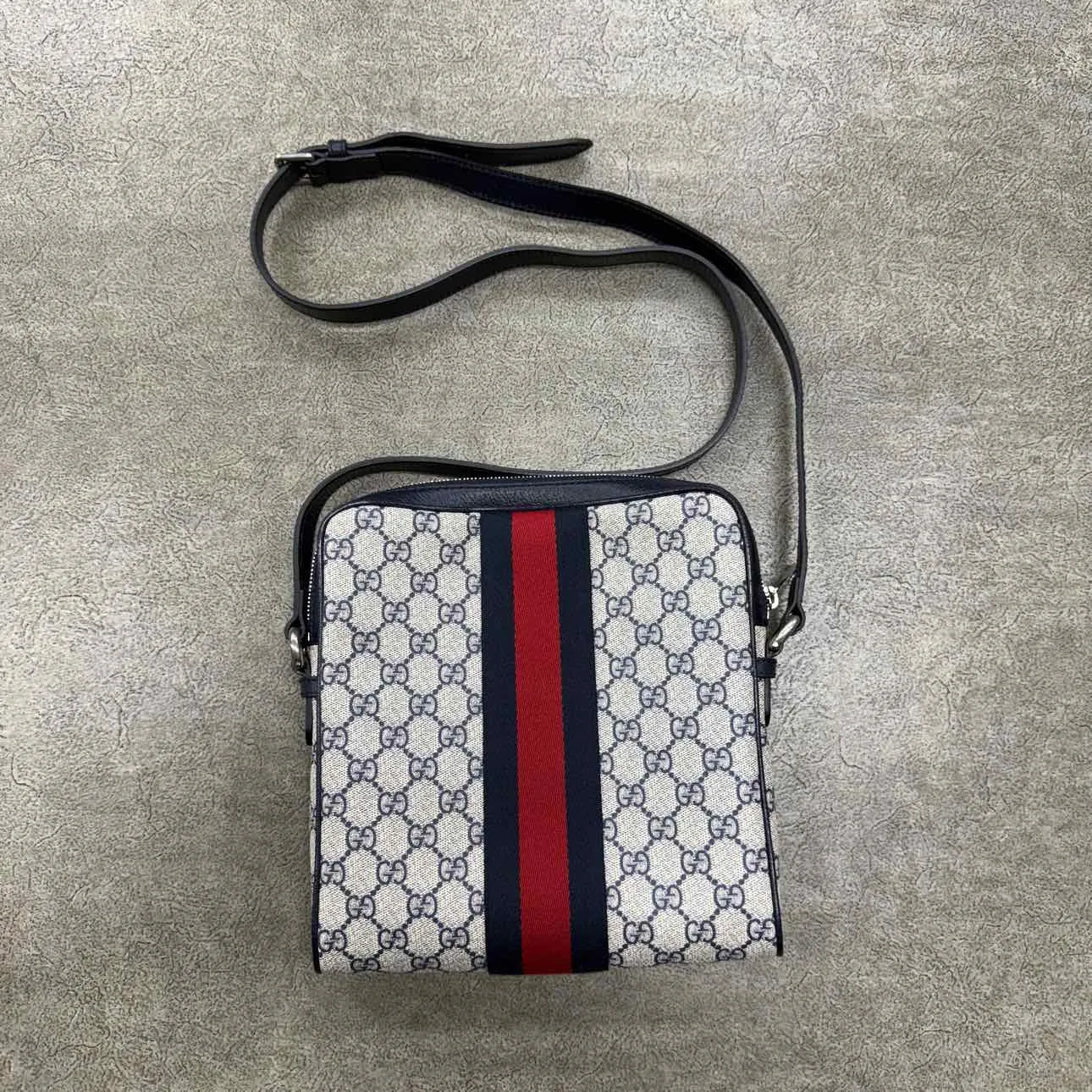 Gucci Messenger Bag "GG SUPREME OPHIDIA" Used Navy Size OS