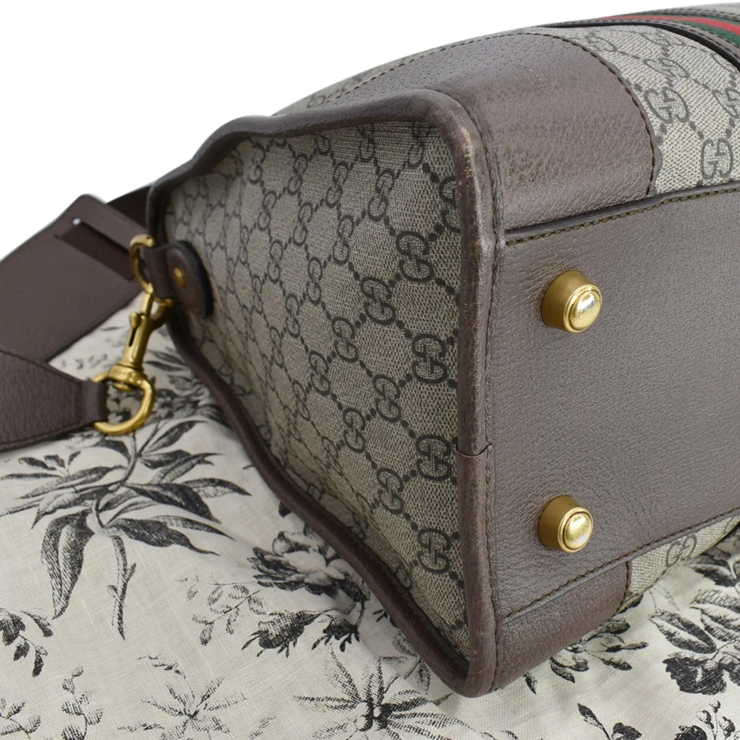 GUCCI Neo Vintage GG Supreme Monogram Web Duffel Travel Bag Beige