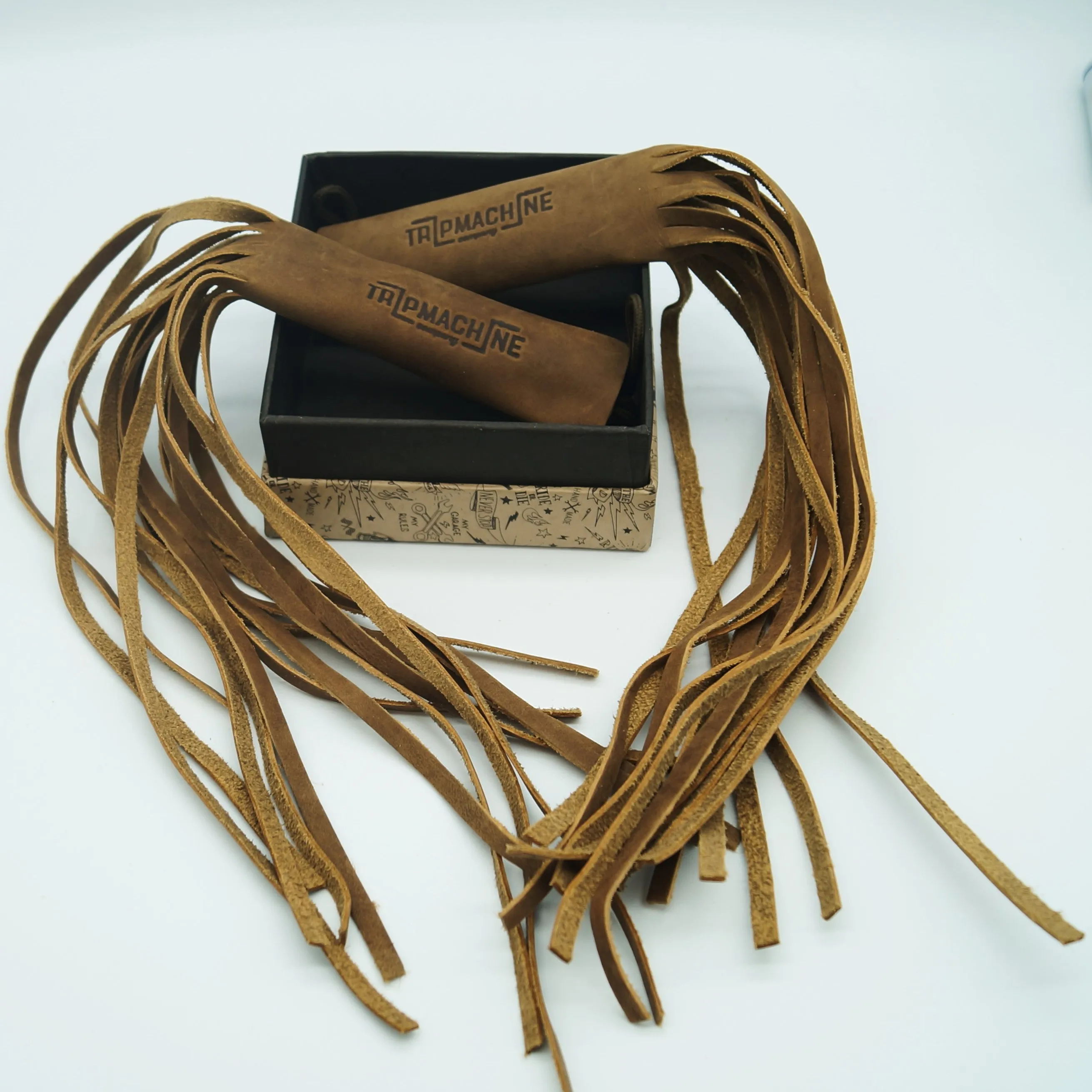 HANDLEBAR TASSELS - BROWN