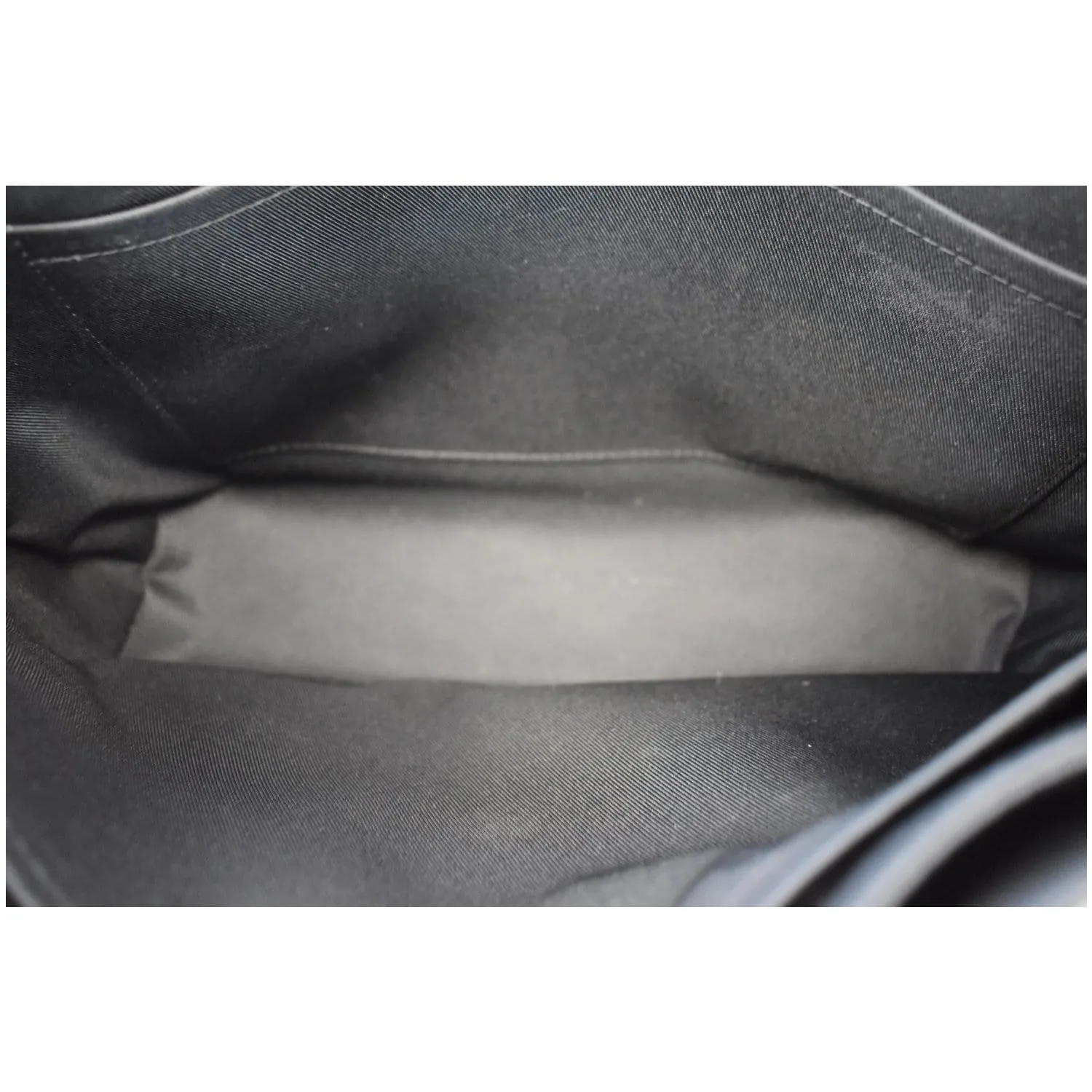 LOUIS VUITTON District PM Monogram Eclipse Messenger Bag Black