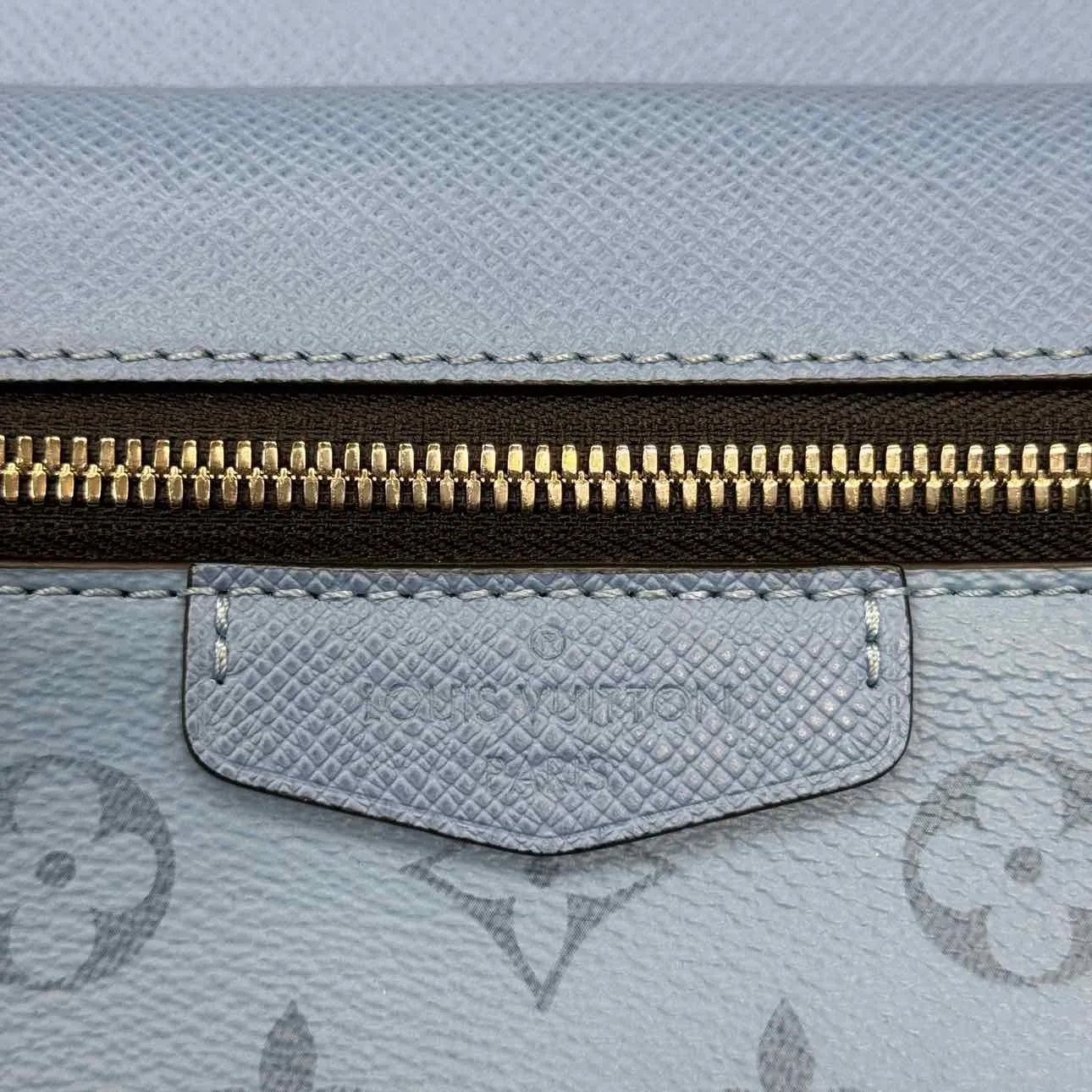 Louis Vuitton Messenger Bag "OUTDOOR" 2021 New Blue