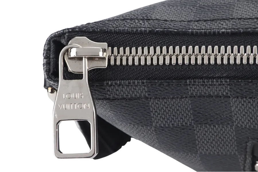 LOUIS VUITTON MICK MM MESSENGER BAG (N41106) DAMIER GRAPHITE SILVER HARDWARE WITH DUST COVER