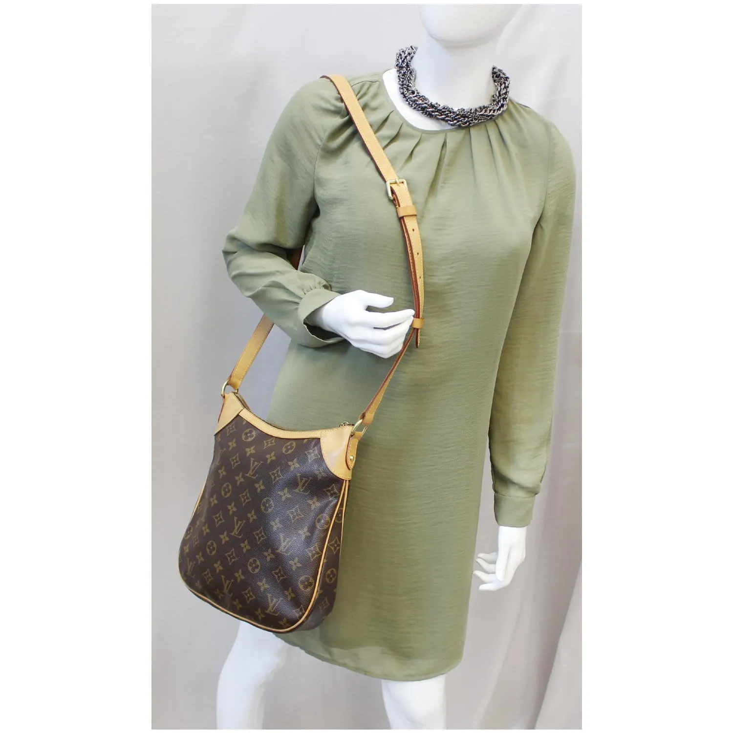 LOUIS VUITTON Odeon PM Monogram Canvas Shoulder Crossbody Bag Brown