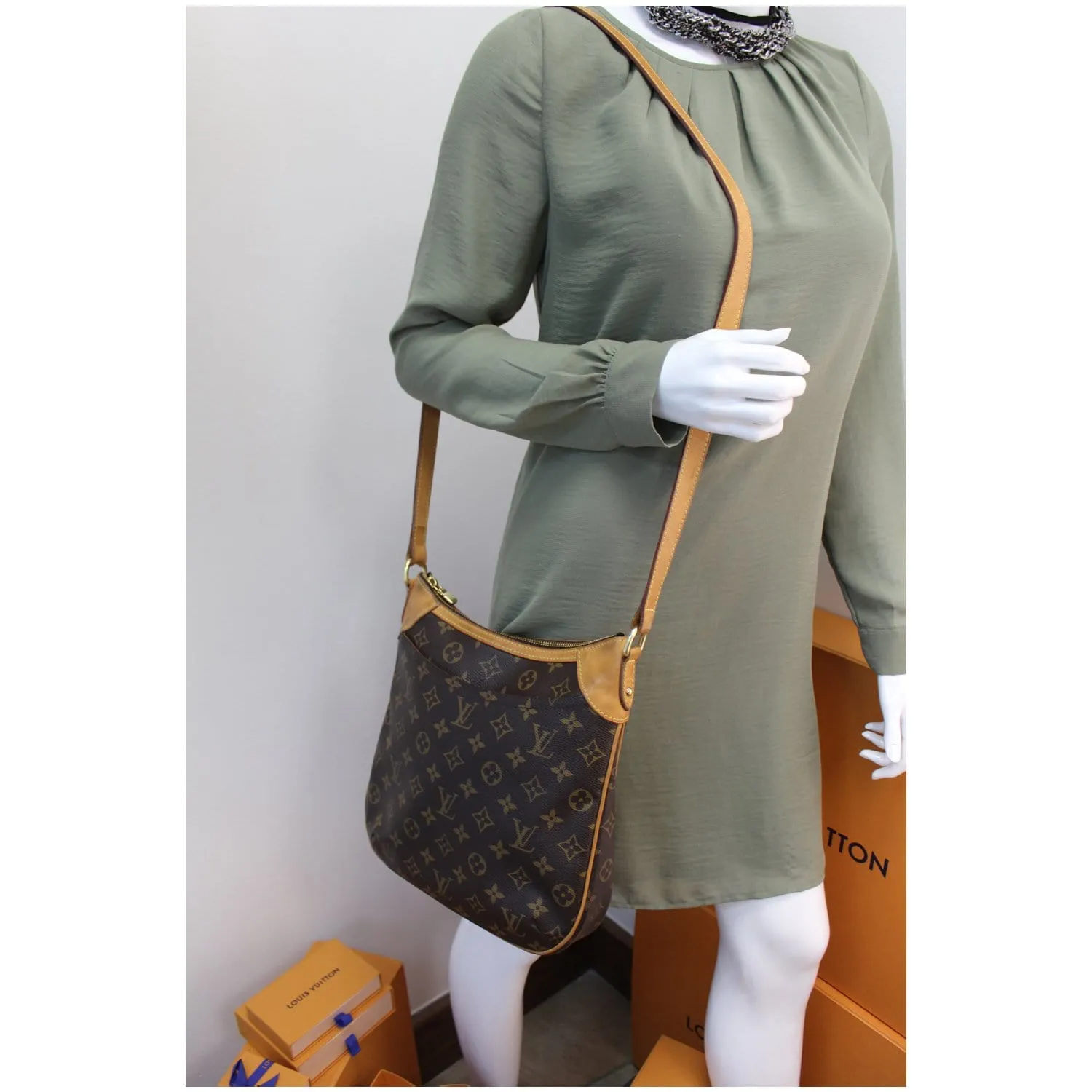 LOUIS VUITTON Odeon PM Monogram Canvas Shoulder Crossbody Bag Brown