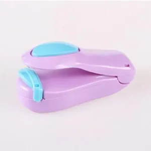 Portable mini sealing machine