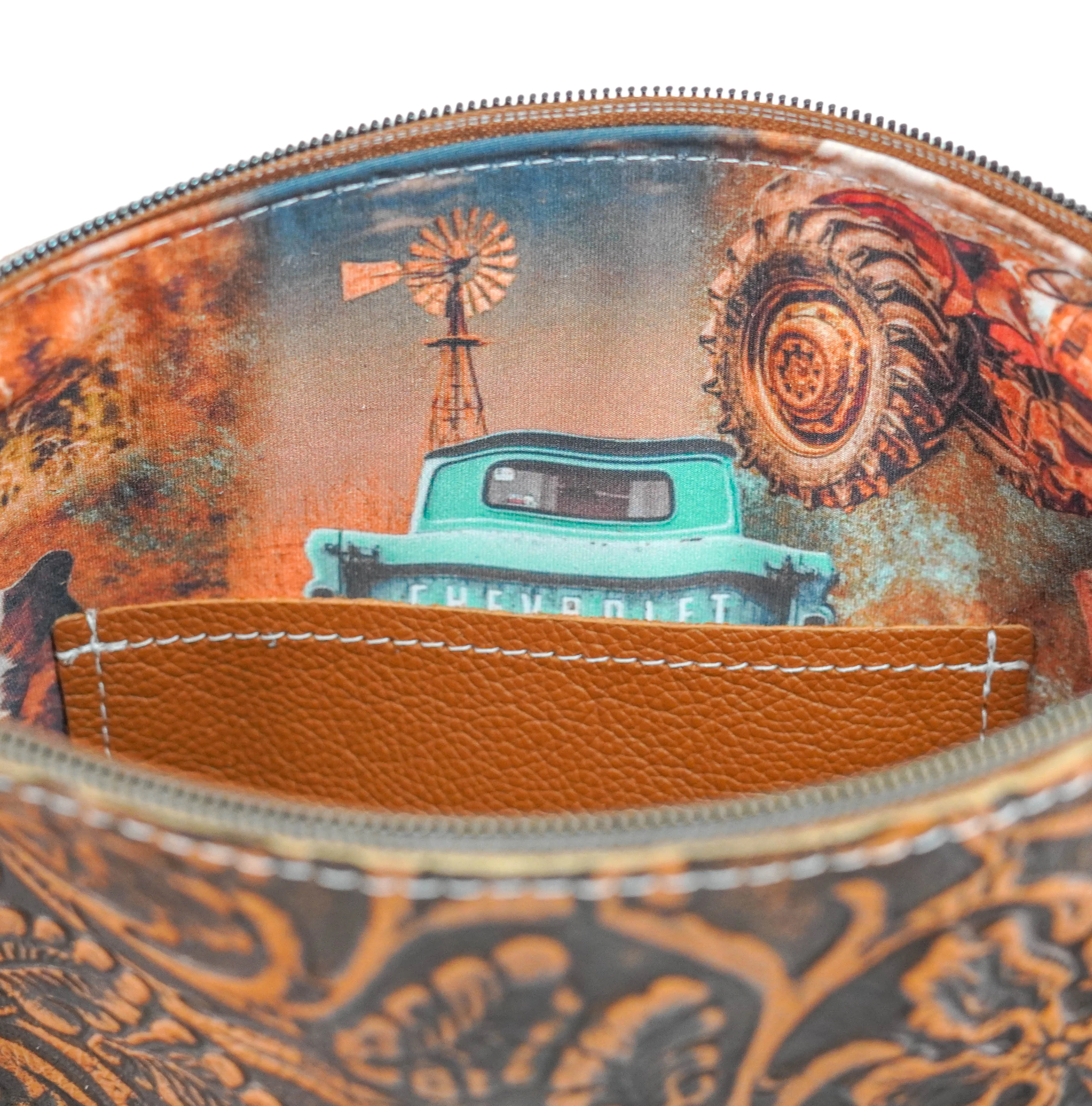 Shania - All Embossed w/ Honey Tool