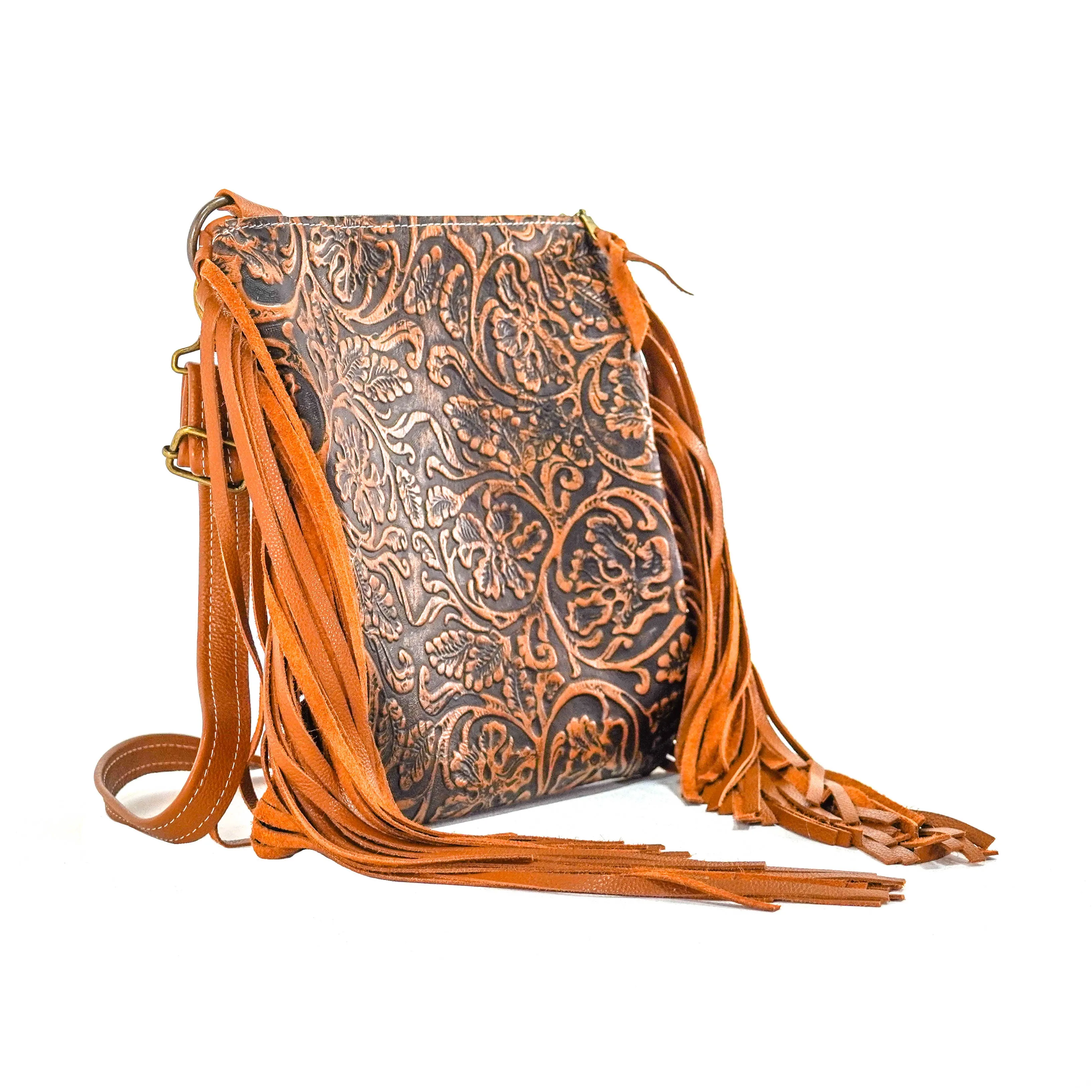 Shania - All Embossed w/ Honey Tool