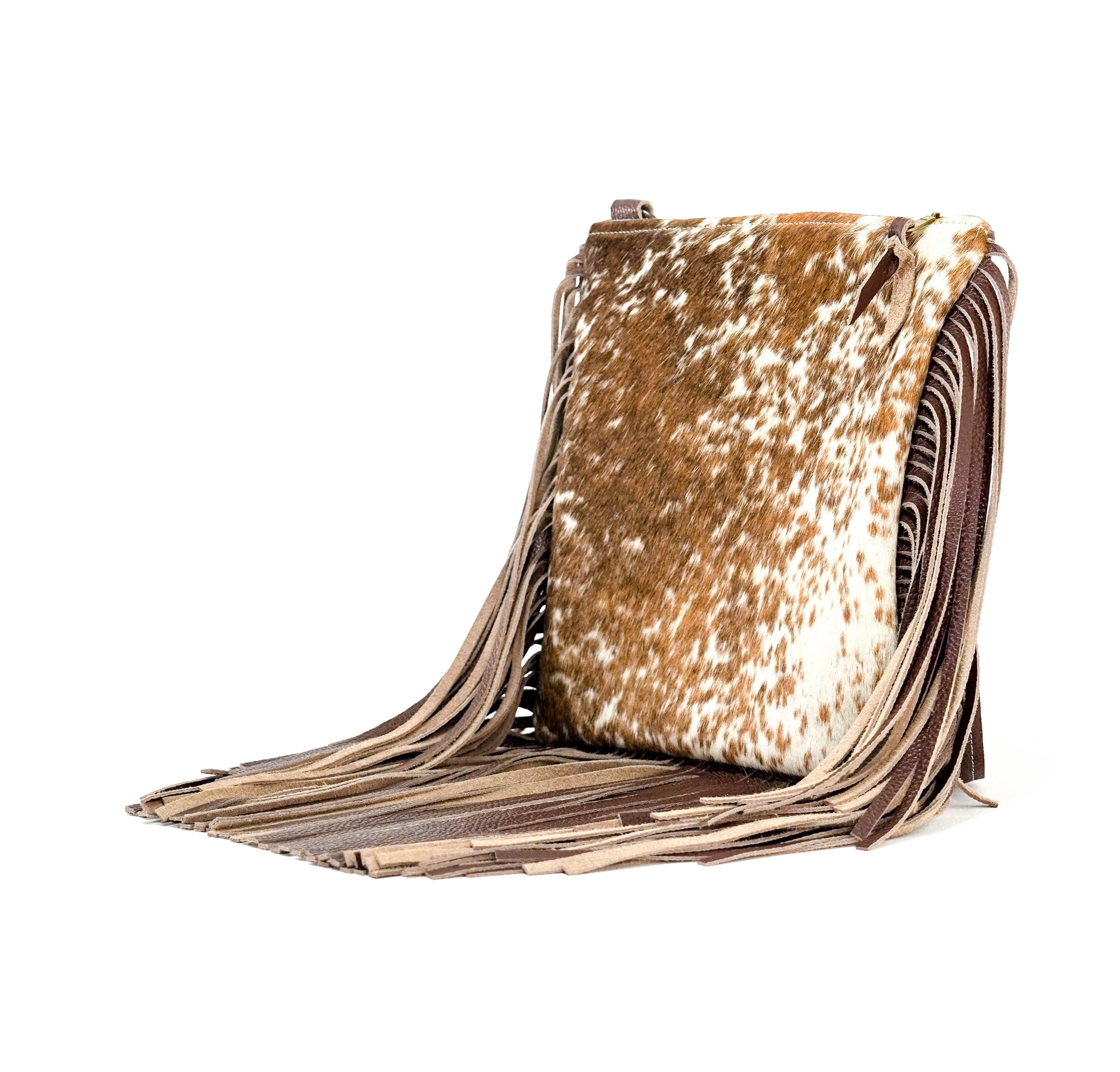 Shania - Chocolate & White w/ No Embossed