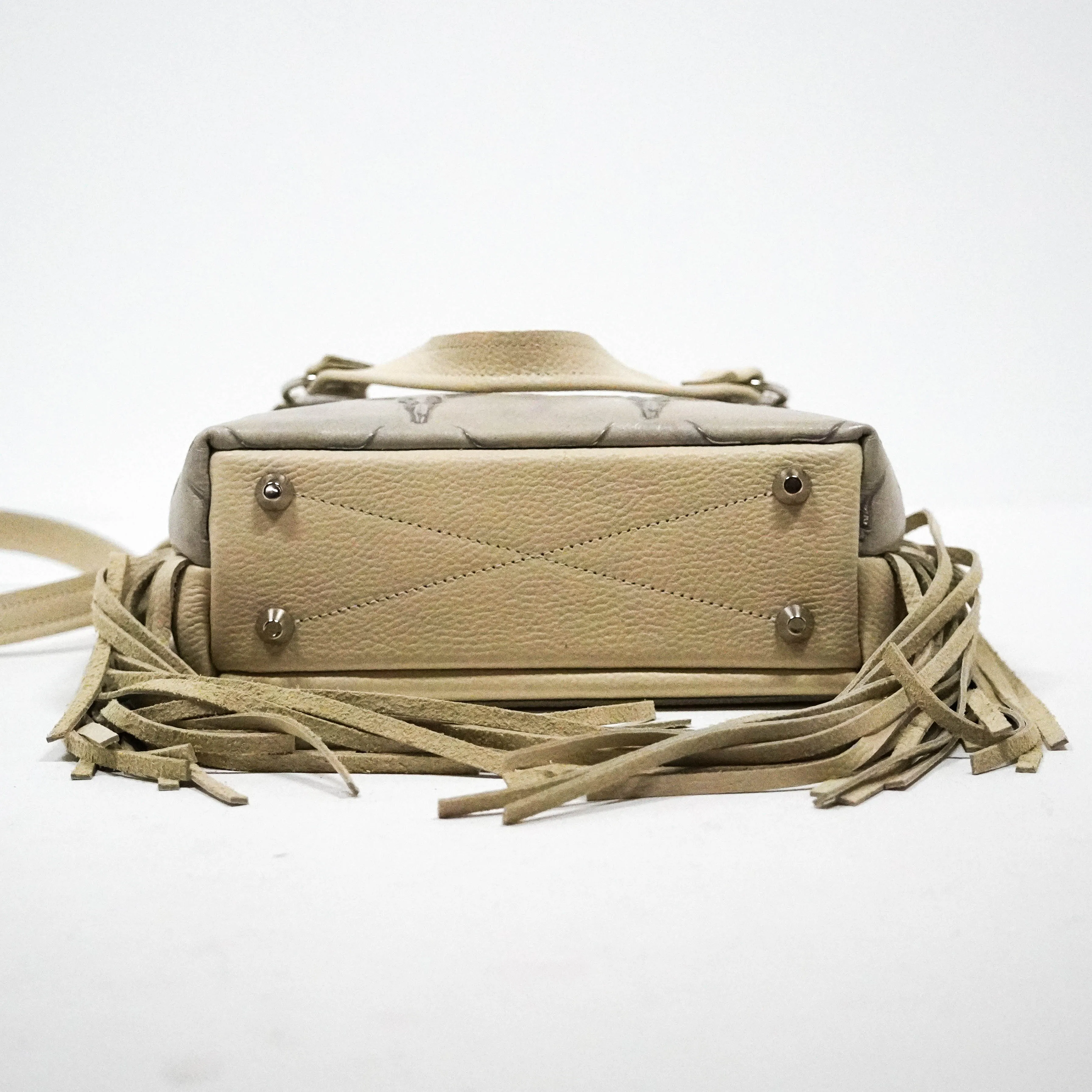 Swift - Embossed Skulls w/ Bone Leather