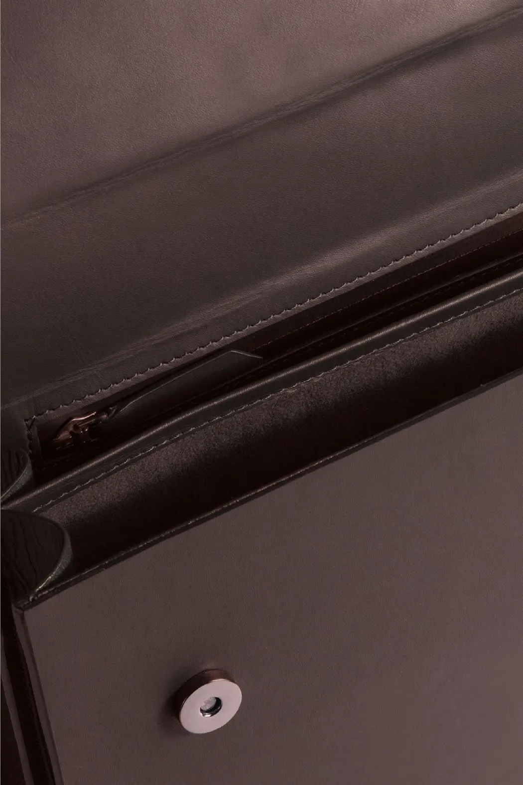 Tanned   I   Quad Messenger      Umber  TO/QM-UM  I Leather Bag