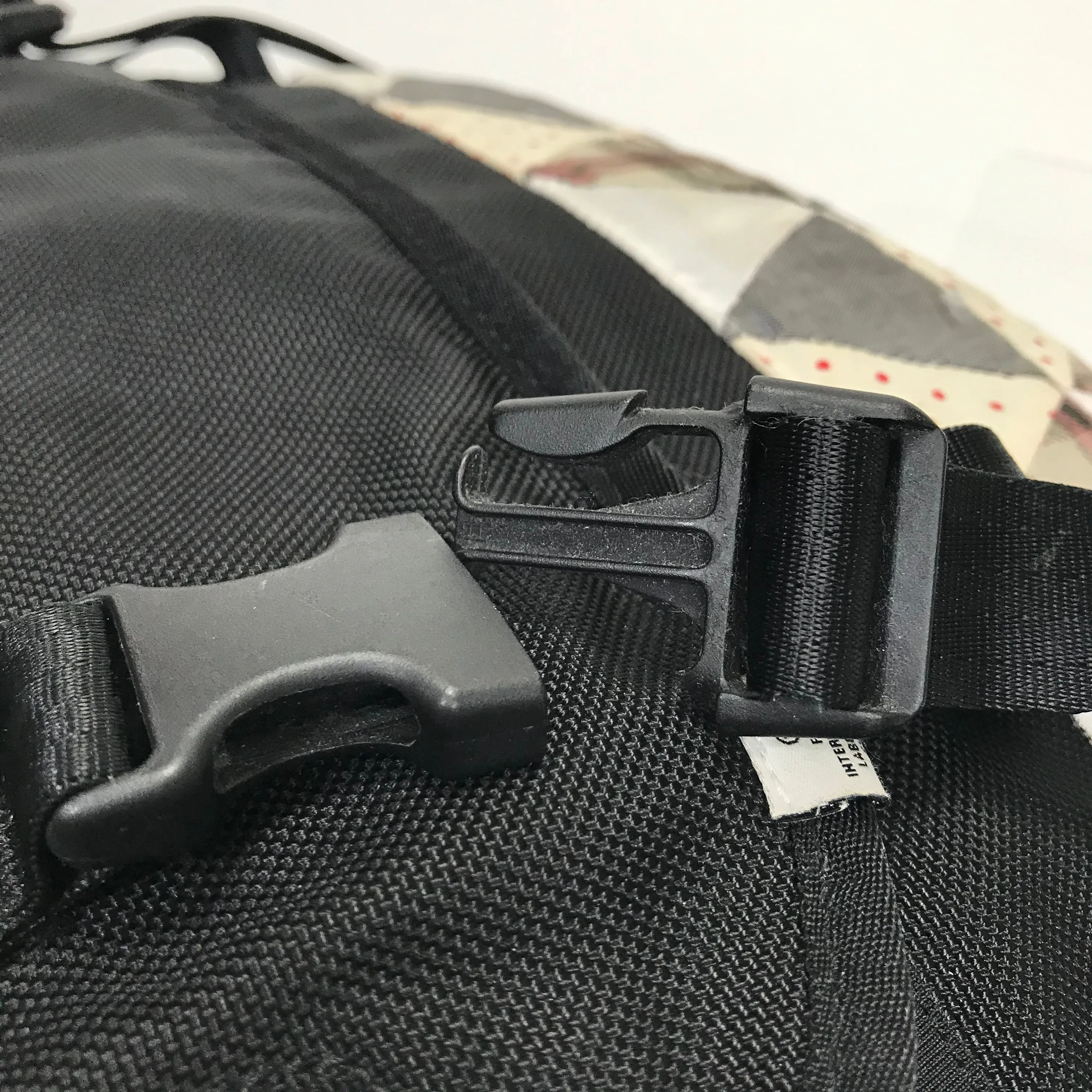 Visvim 08AW 18L E-Cat Shaker Ballistic Messenger Bag