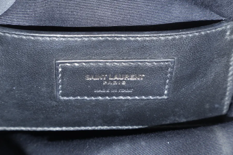 YVES SAINT LAURENT (YSL) PLB BOITE LOVE POCHETTE SMALL RED CROC EMBOSSED LEATHER SILVER HARDWARE WITH CARD AND DUST COVER